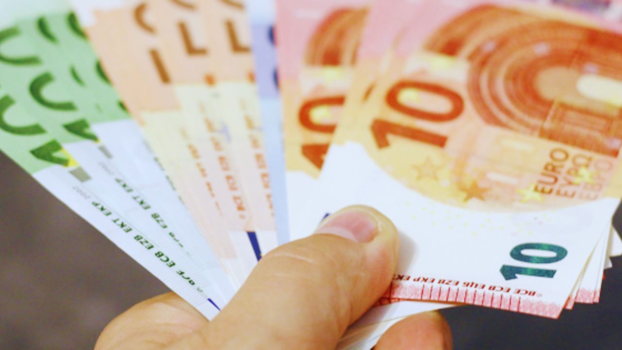 Acom Loan Japan: Secure Your Finances with Simple Online Application Steps