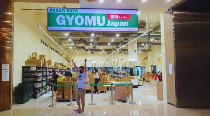 日本の業務スーパー求人 ー 安定した店舗・品出し業務で安心の生活を